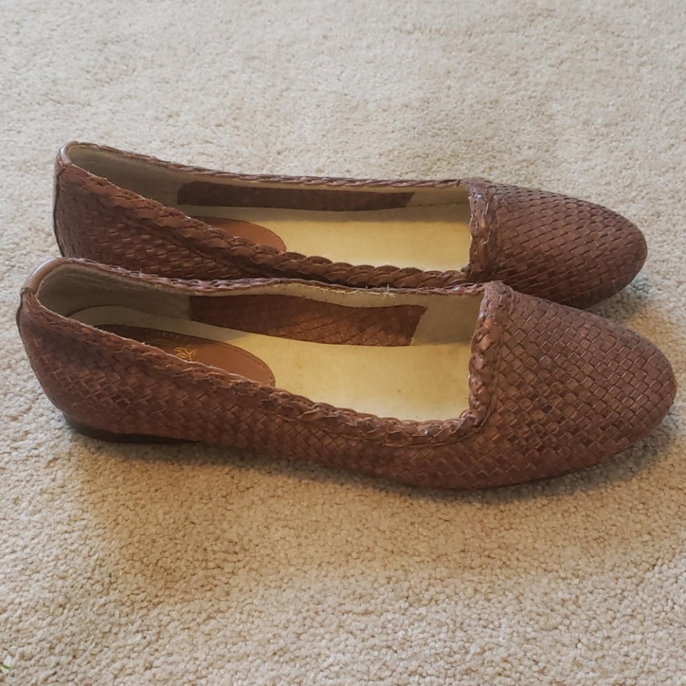 ZOE+LUCA Woven Flats - Picture 4 of 8